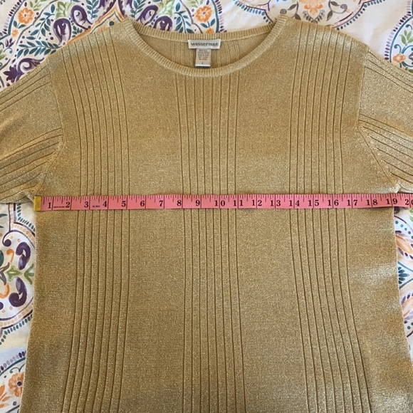 Wasserman • Vintage Gold Shiny Blouse - Picture 6 of 10